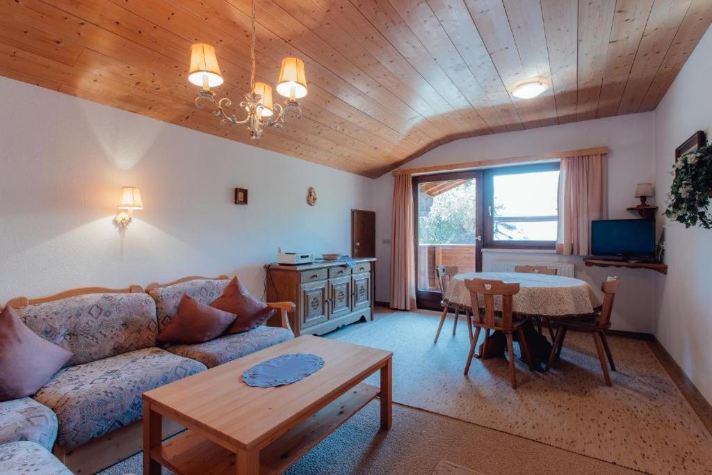Haus Annelies Top 1 By Monicare Seefeld in Tirol Bagian luar foto